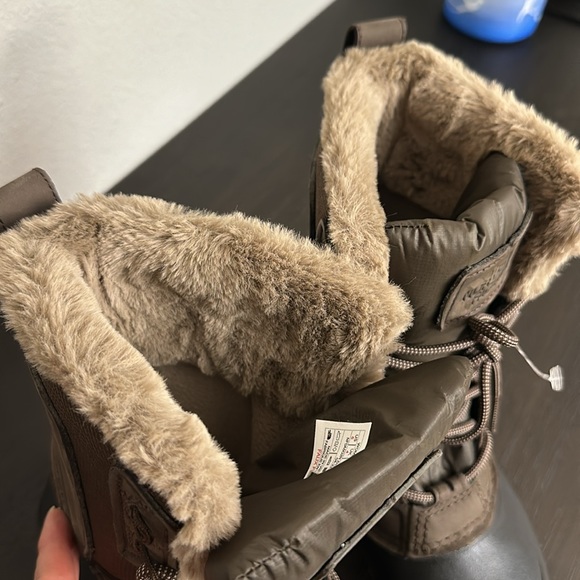 The North Face Shellista IV Mid Insulated Waterproof Pac Boots - Picture 7 of 8